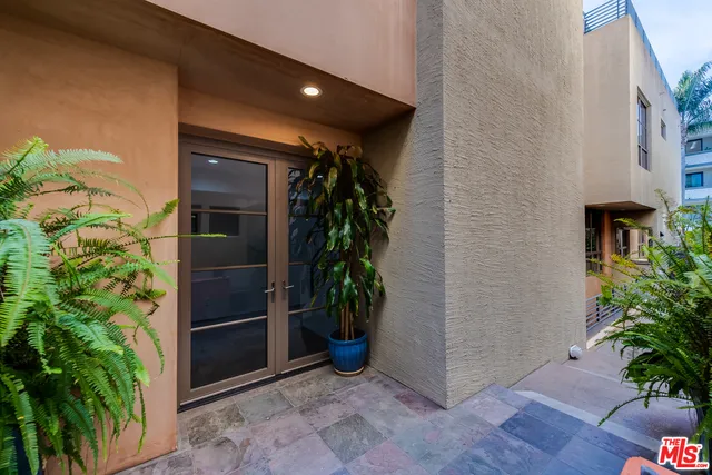 a view of a entryway door of the house