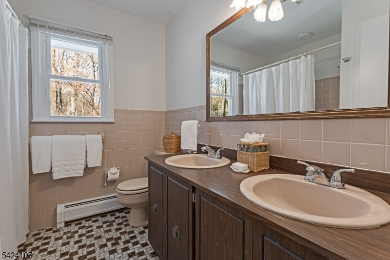 140 Flintlock Road Morris Plains, NJ 07950 - Photo 25 of 28