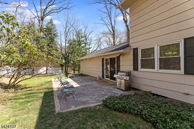 140 Flintlock Road Morris Plains, NJ 07950 - Photo 27 of 28