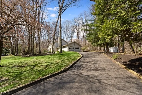 $950,000 | 140 Flintlock Road, Morris Plains, NJ 07950
