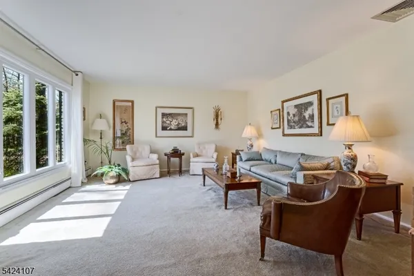 $950,000 | 140 Flintlock Road, Morris Plains, NJ 07950