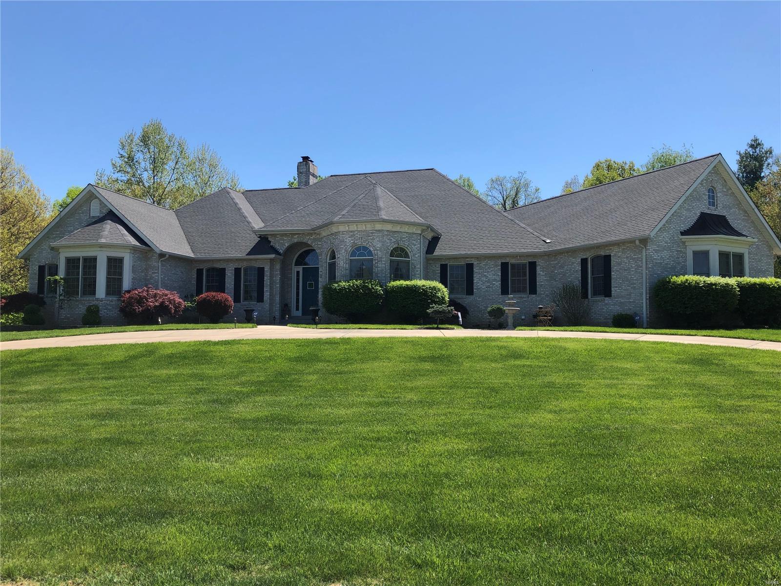 201 Fick Farm Road Chesterfield, MO 63005 - Photo 2 of 84 Gallery Image 2
