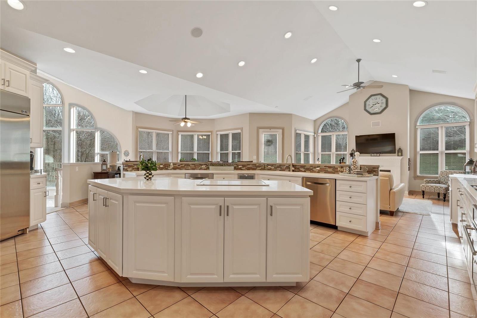 201 Fick Farm Road Chesterfield, MO 63005 - Photo 23 of 84 Gallery Image 23