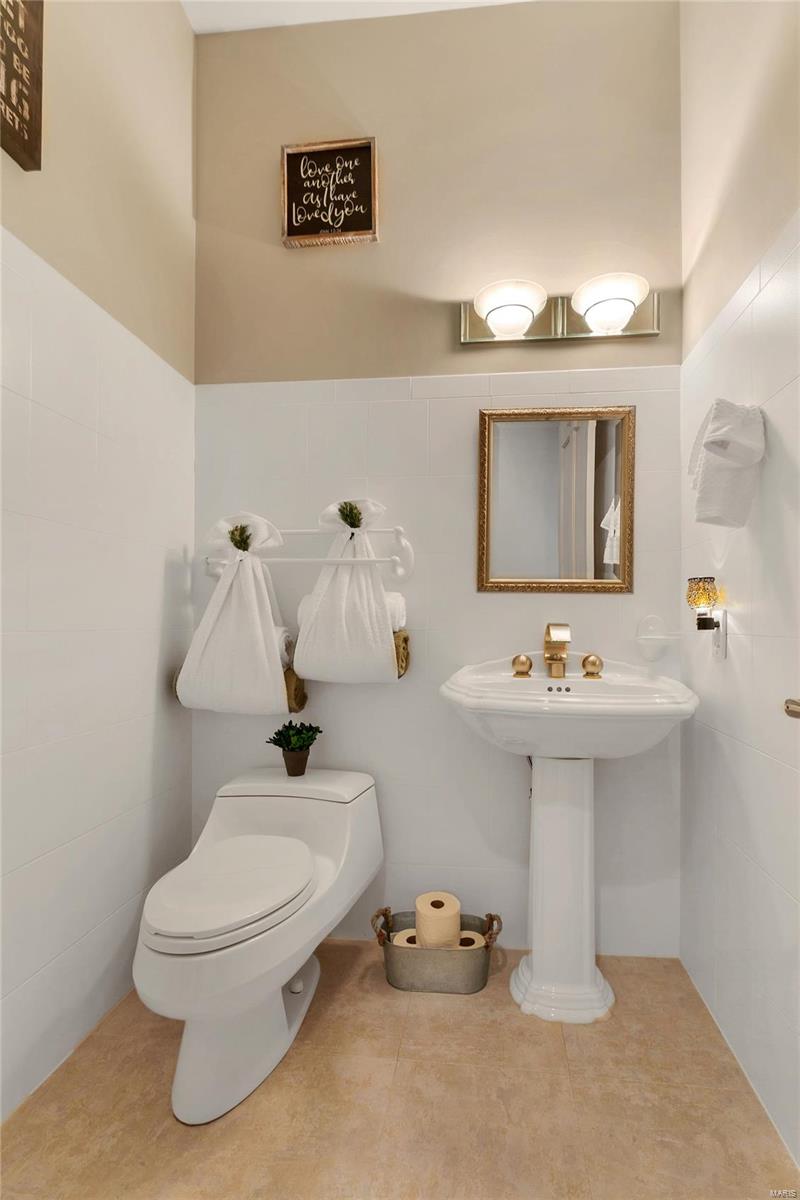 201 Fick Farm Road Chesterfield, MO 63005 - Photo 45 of 84 Gallery Image 45