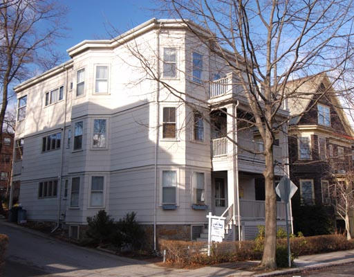42 Jamaica Road, Unit 2 Brookline, MA 02445 - Photo 1 of 1 Gallery Image 1