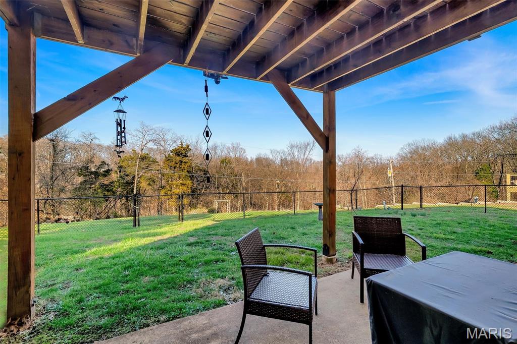 5051 Lancelot Lane High Ridge, MO 63049 - Photo 37 of 40