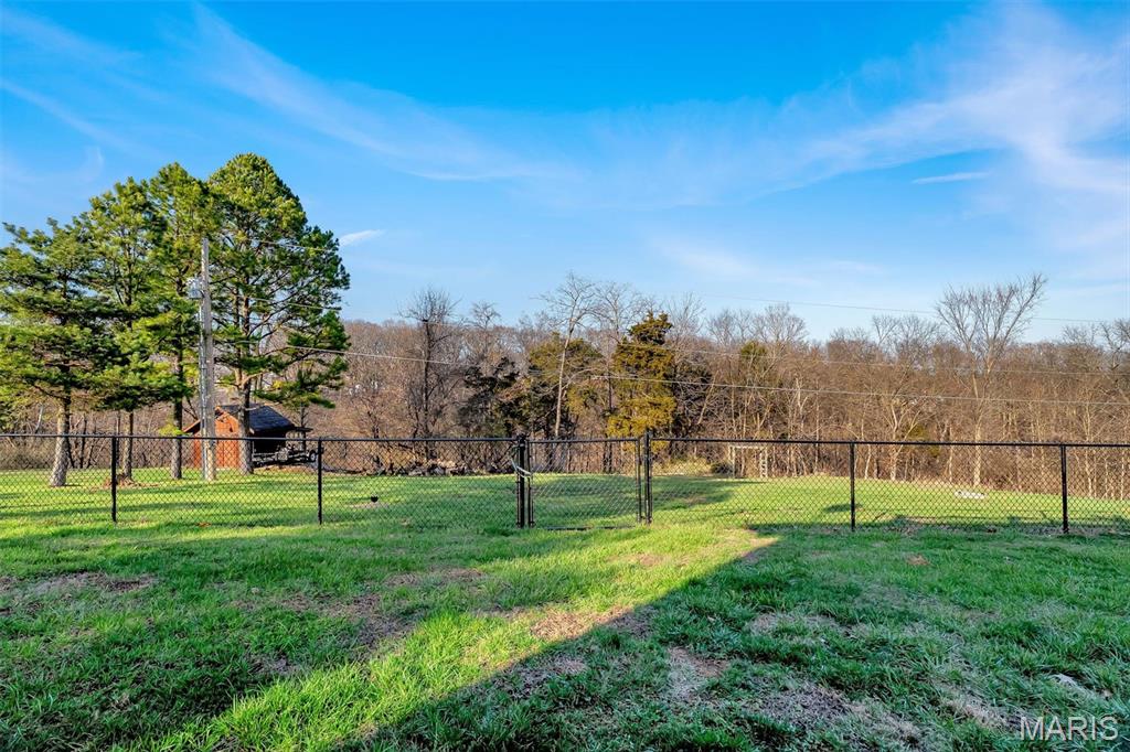 5051 Lancelot Lane High Ridge, MO 63049 - Photo 39 of 40