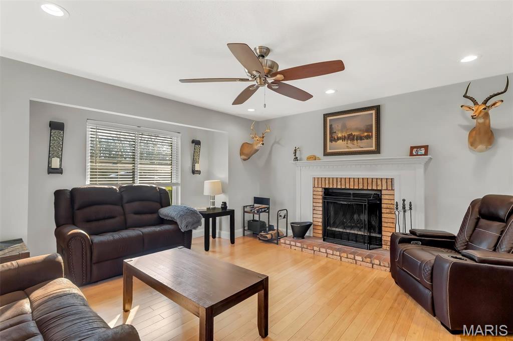 5051 Lancelot Lane High Ridge, MO 63049 - Photo 6 of 40