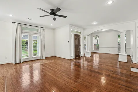 $529,999 | 1470 Springrock Lane, Unit 6, Houston, TX 77055