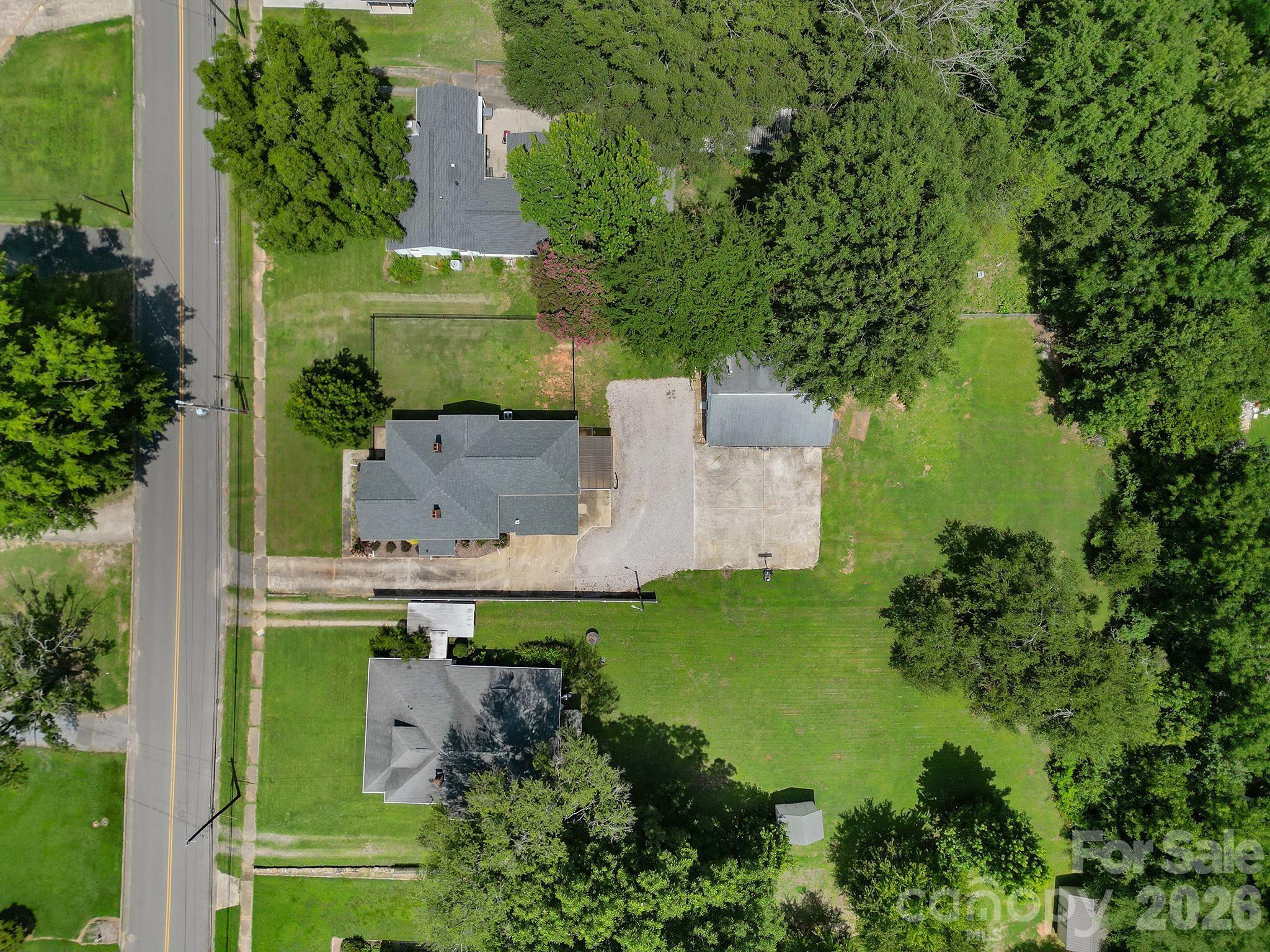 207 Faulkner Street Clover, SC 29710 - Photo 5 of 43