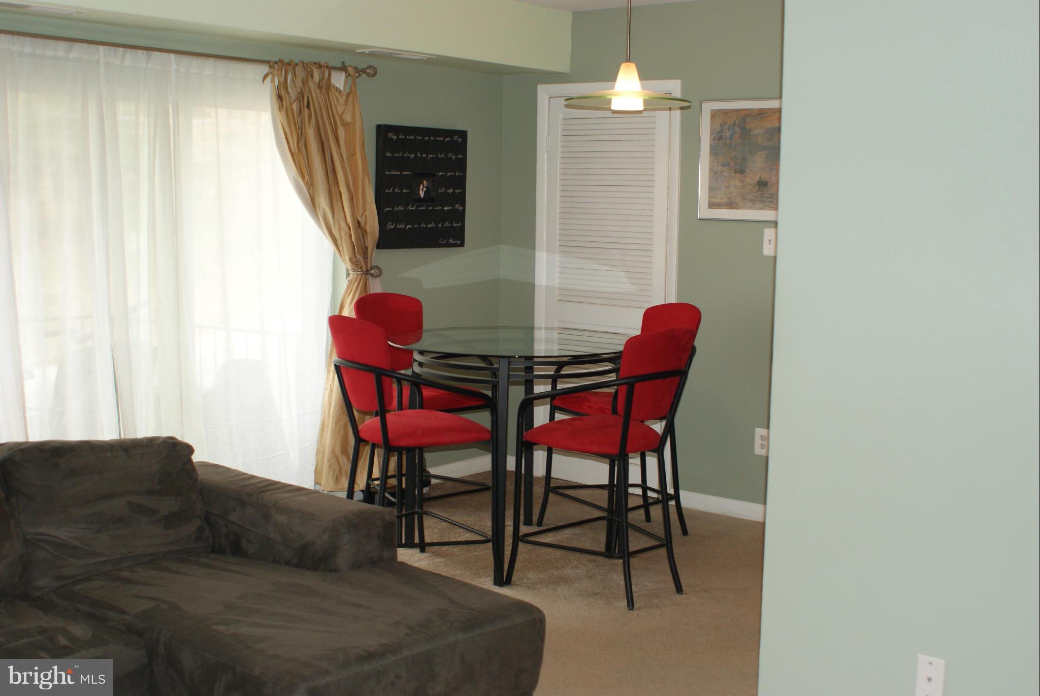 8700 Manchester Road, Unit 8 Silver Spring, MD 20901 - Photo 7 of 12 Dining Room