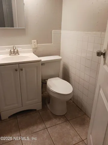 $999 | 2370 Commonwealth Avenue, Jacksonville, FL 32209