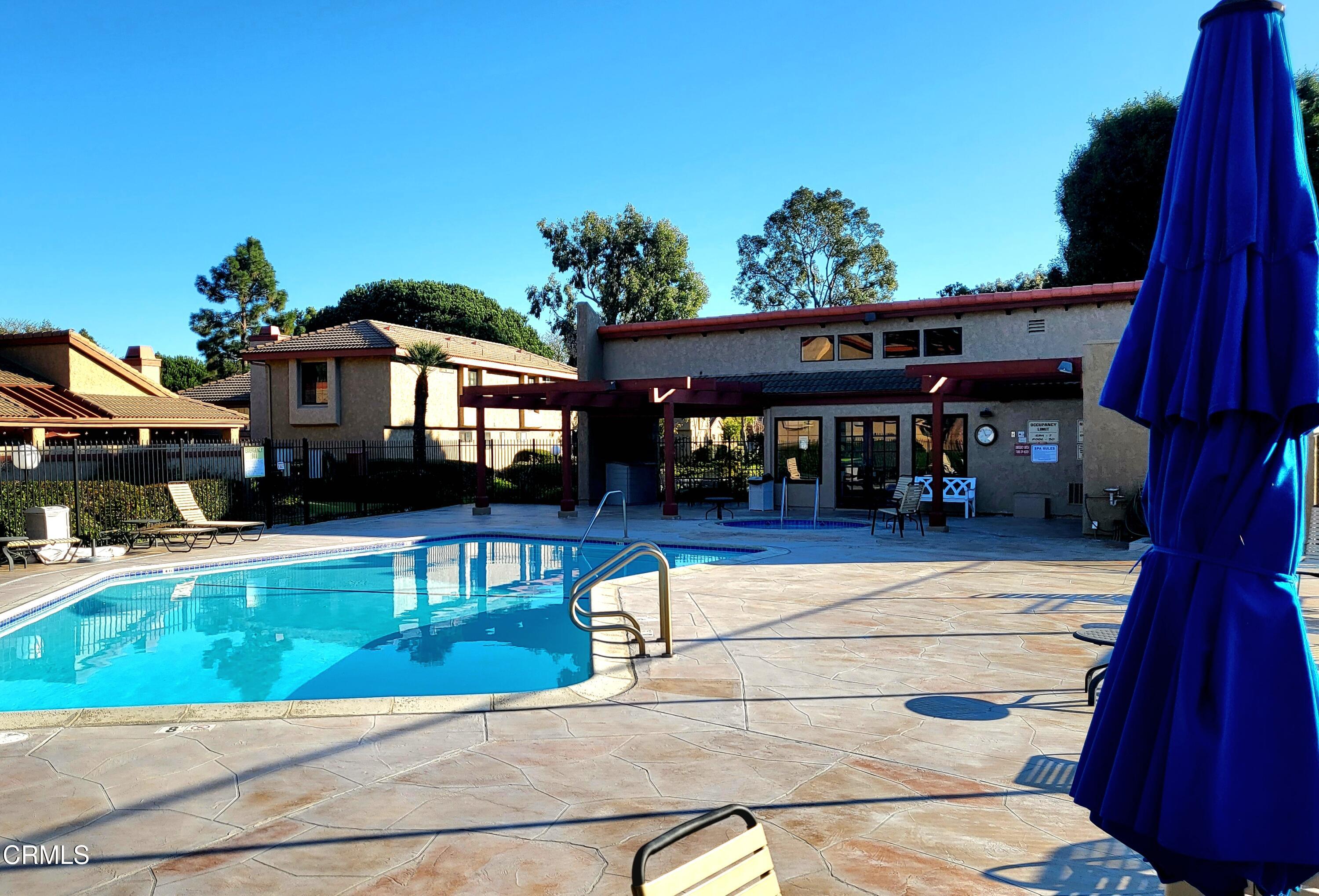3701 Via Pacifica Walk Oxnard, CA 93035 - Photo 34 of 49 a view of a building with a fountain