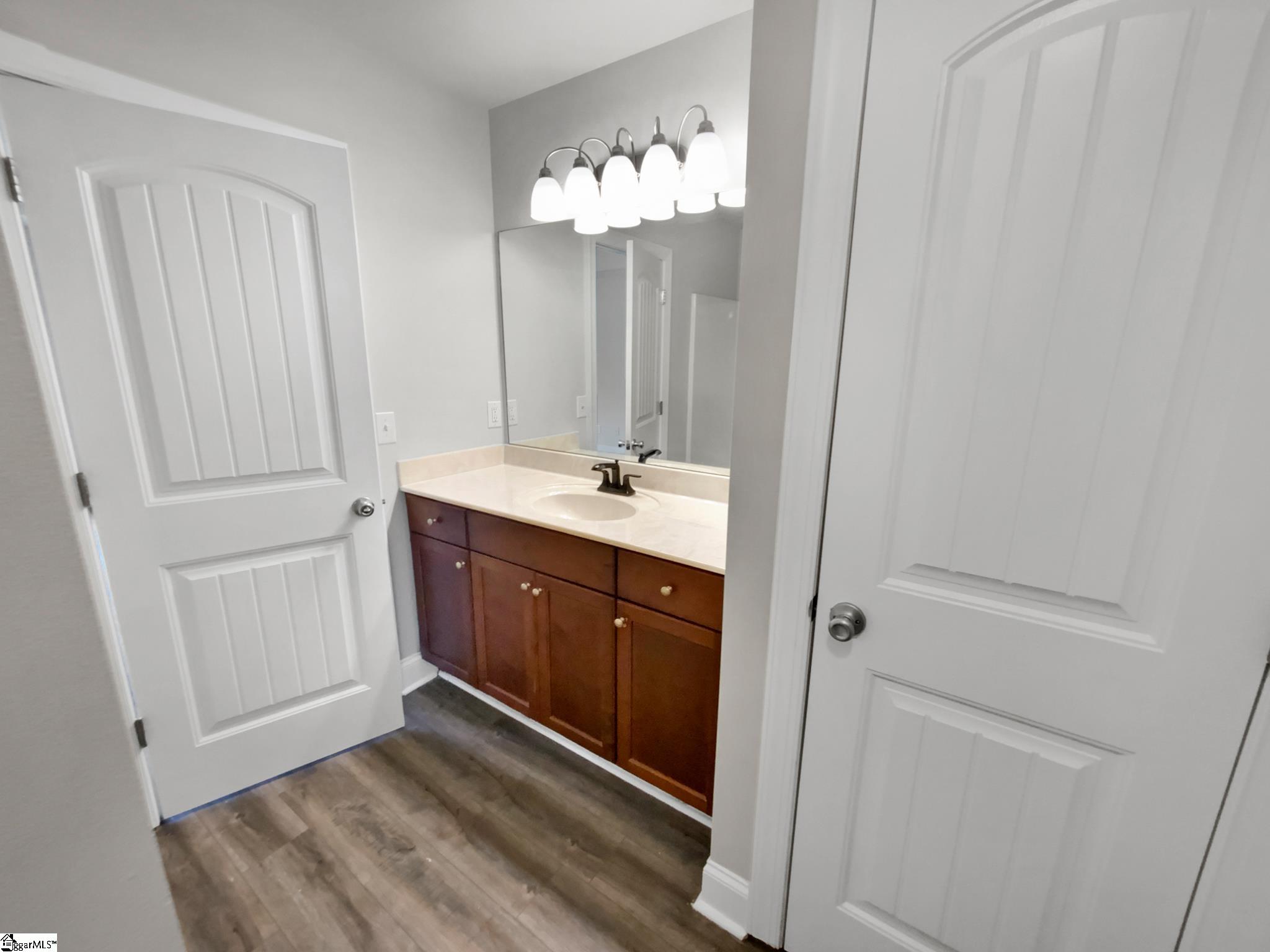 2407 East Lee Road Taylors, SC 29687 - Photo 11 of 28