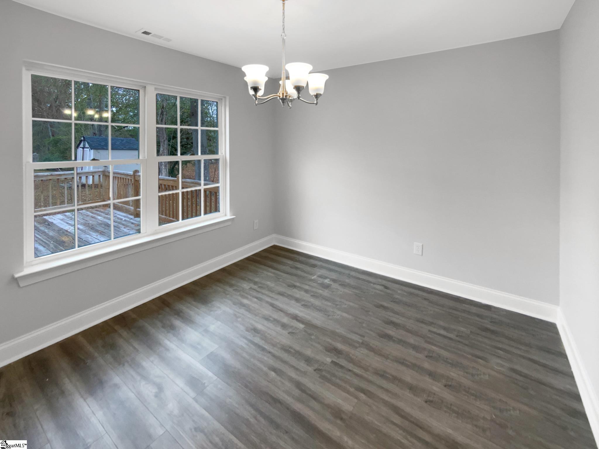 2407 East Lee Road Taylors, SC 29687 - Photo 21 of 28