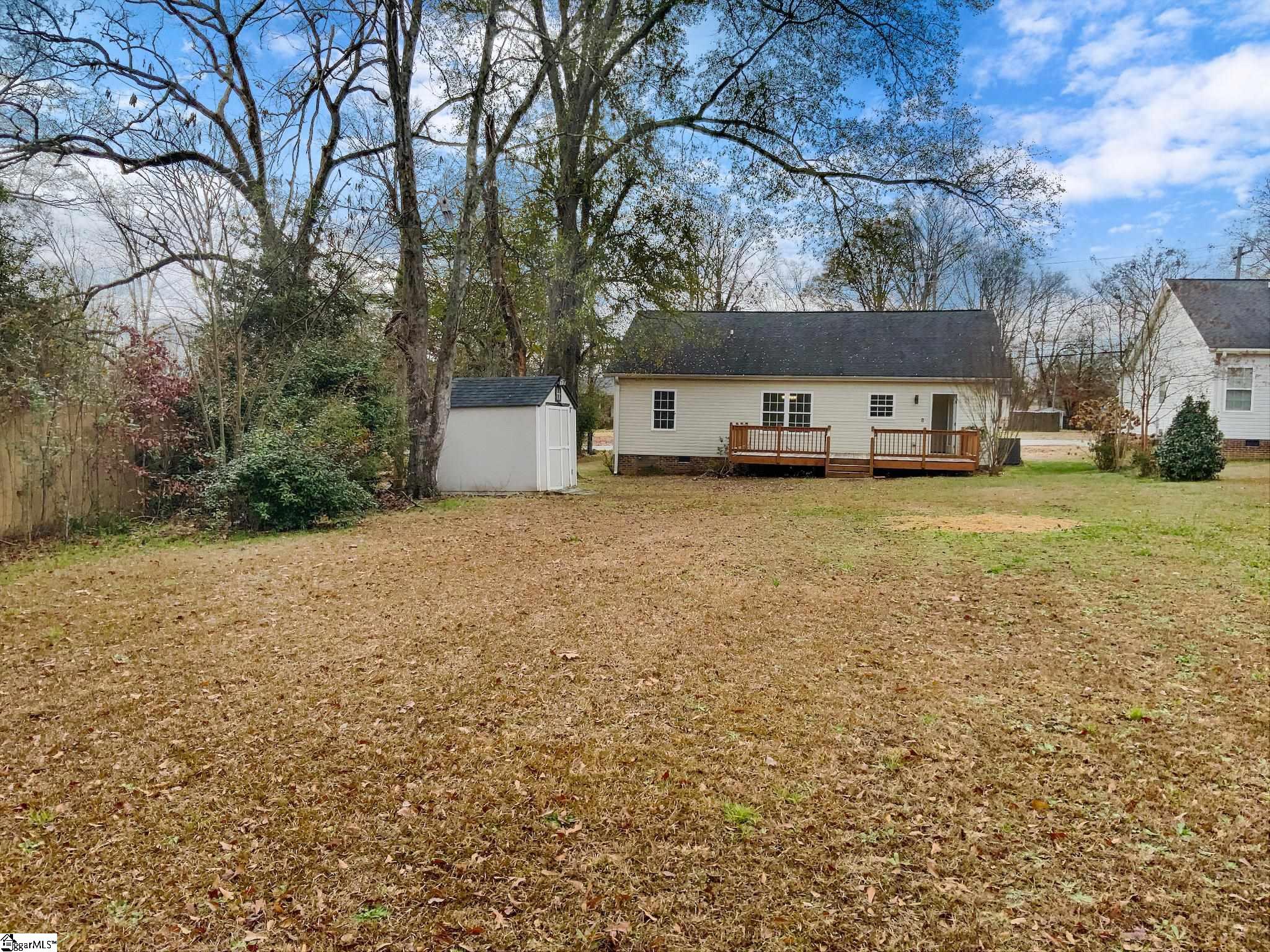 2407 East Lee Road Taylors, SC 29687 - Photo 9 of 28