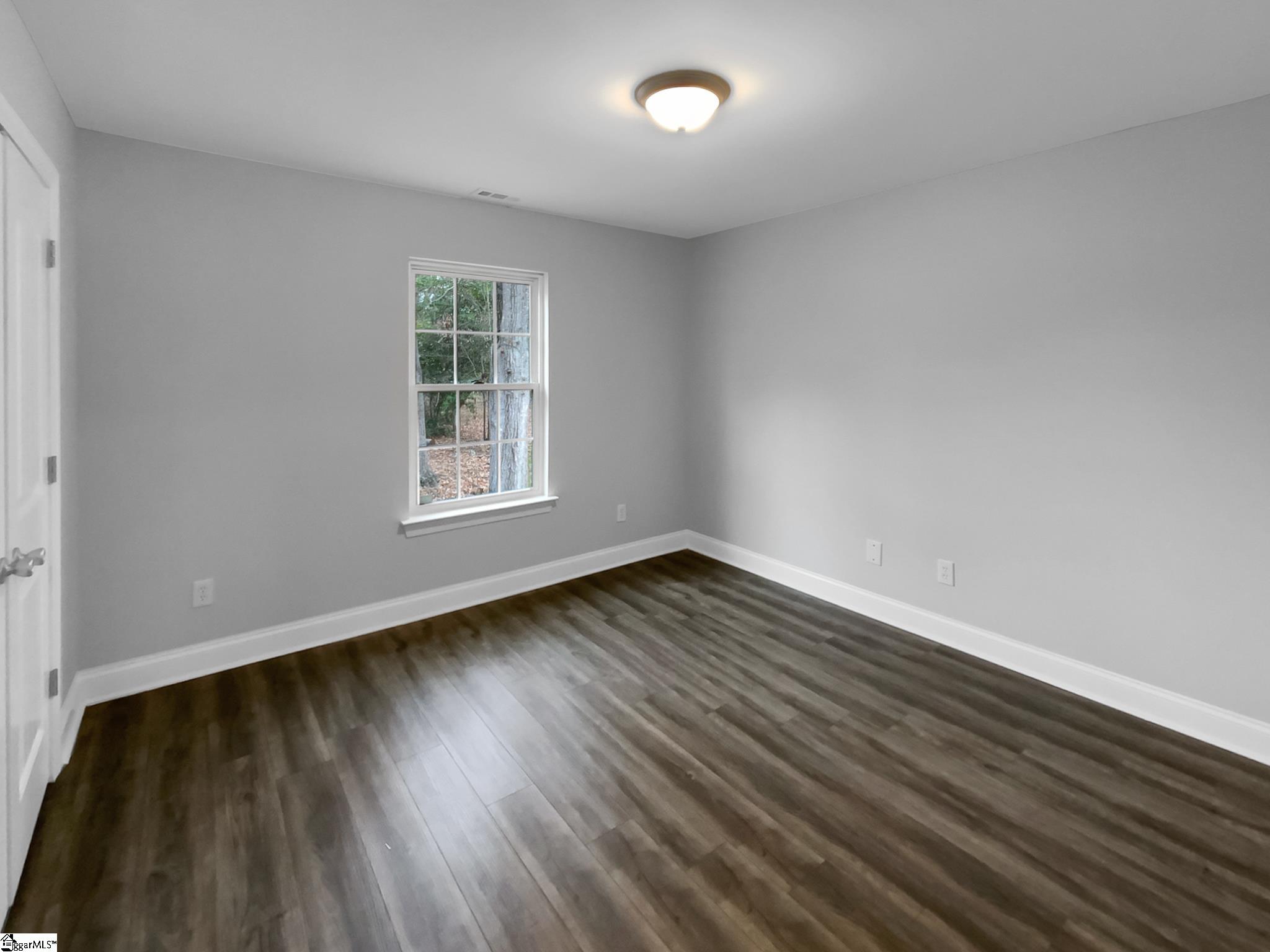 2407 East Lee Road Taylors, SC 29687 - Photo 10 of 28