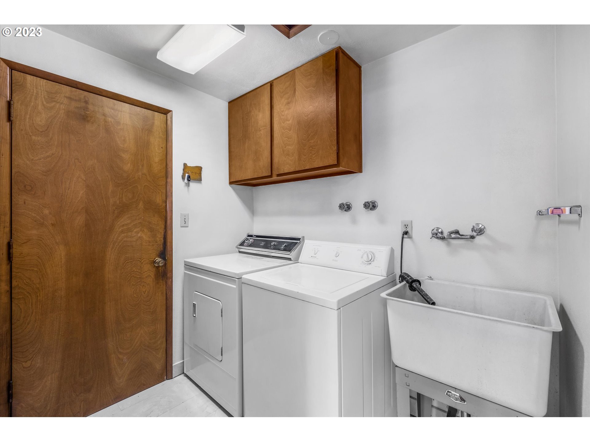 4638 Southeast Robin Road Milwaukie, OR 97267 - Photo 13 of 31 Gallery Image 13