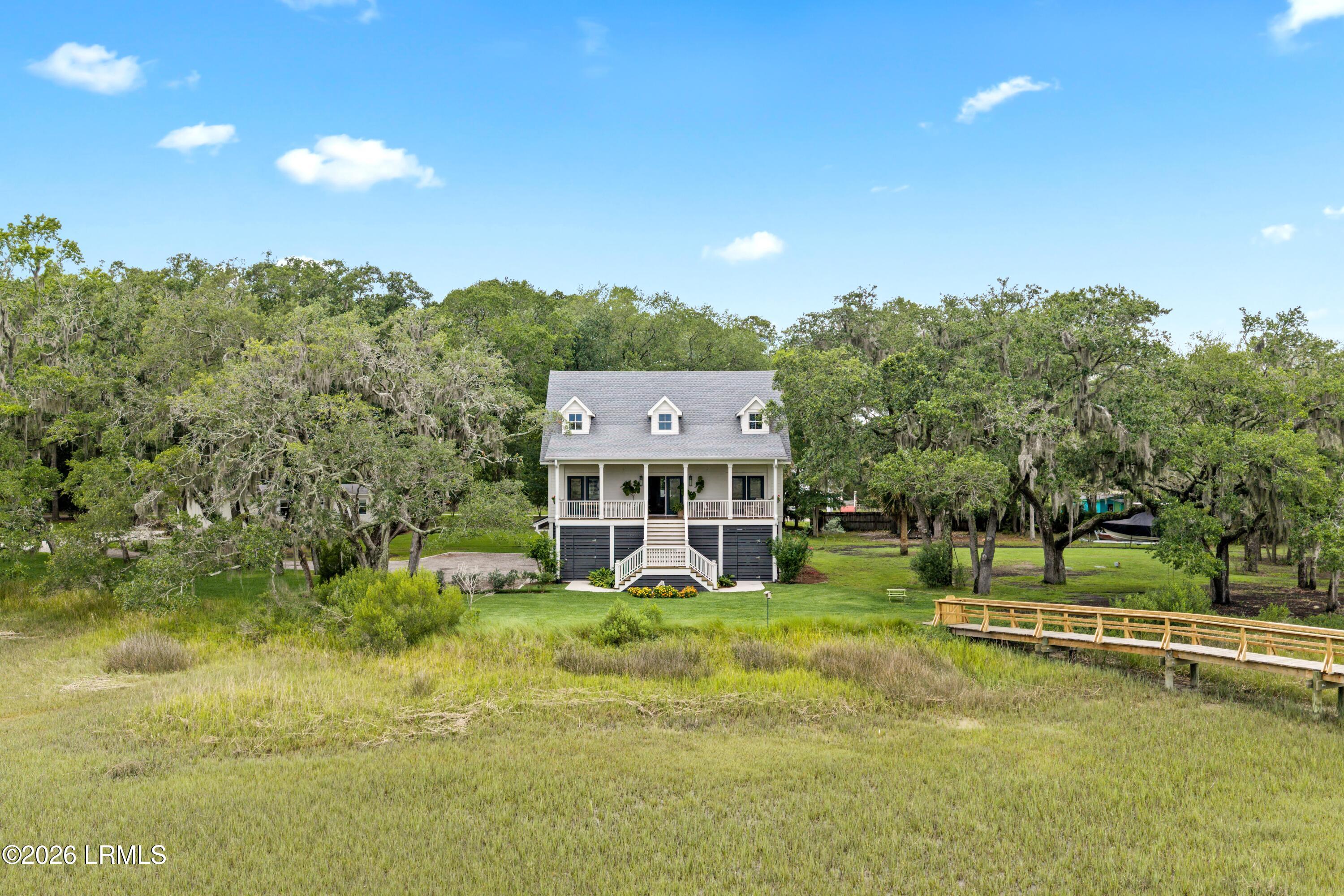 63 Adams Circle Beaufort, SC 29902 - Photo 3 of 71 63 Adams Circle - 88