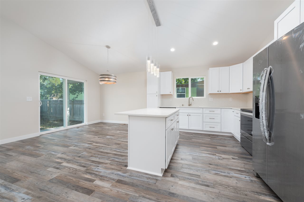 502 Ella Road Spokane Valley, WA 99212 - Photo 12 of 20 Gallery Image 12