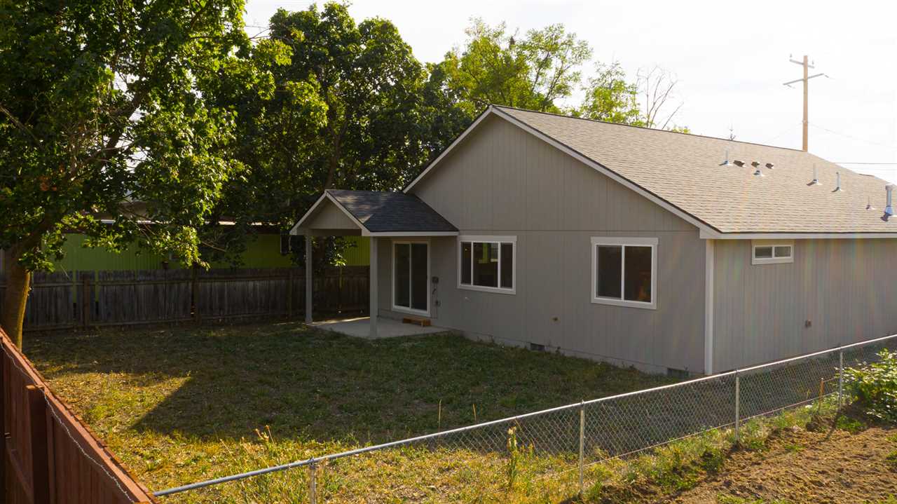 502 Ella Road Spokane Valley, WA 99212 - Photo 4 of 20 Gallery Image 4