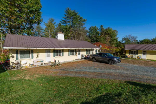 $863,000 | 1675 Highway 5, Fairlee, VT 05045