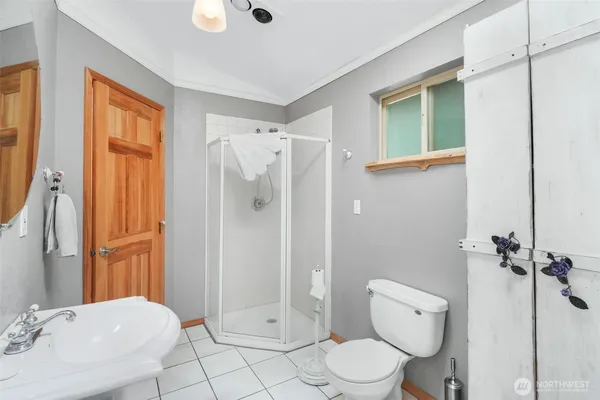 $995,000 | 289 Long And Winding Road, Randle, WA 98377