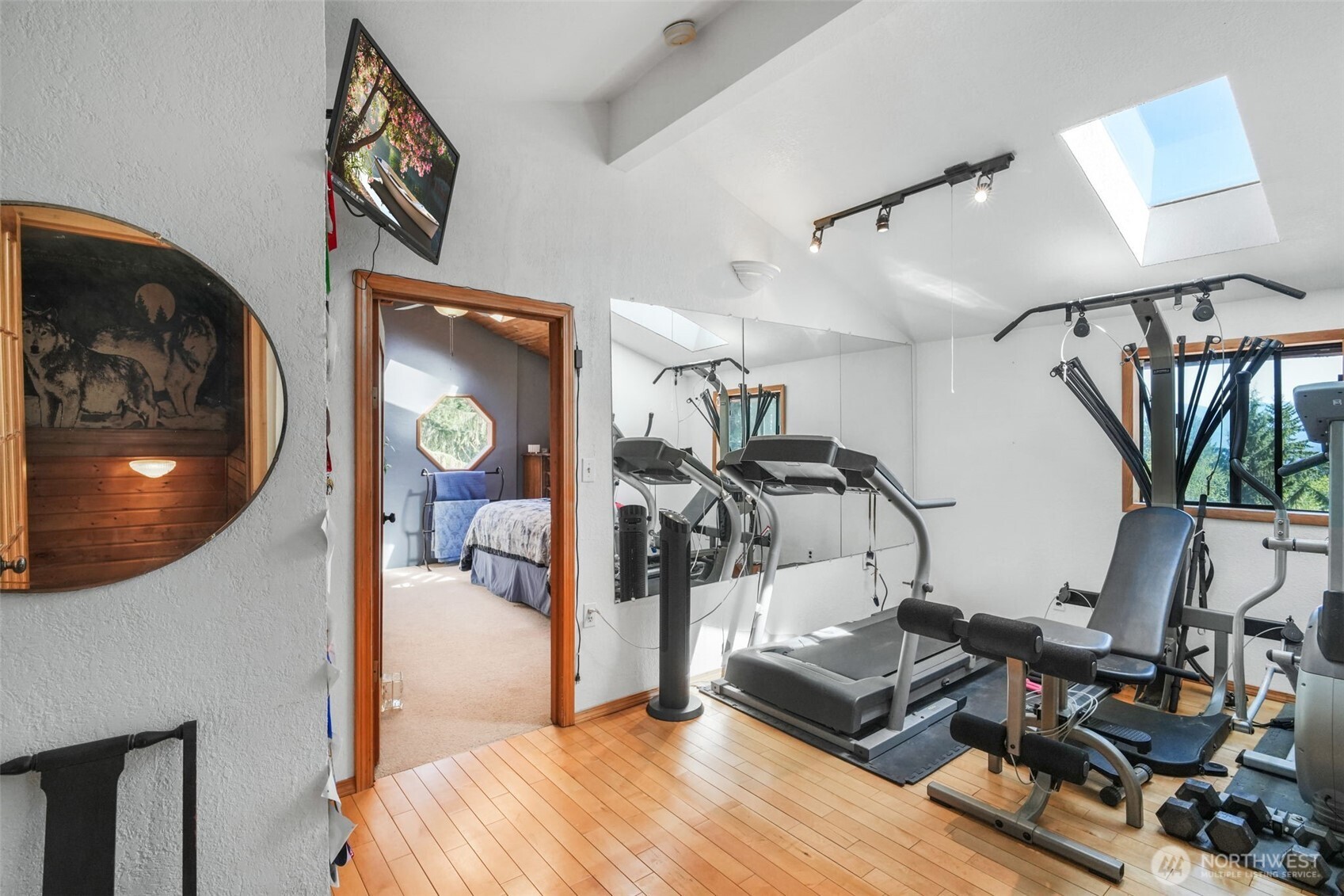 289 Long And Winding Road Randle, WA 98377 - Photo 25 of 40 a view of a room with gym equipment