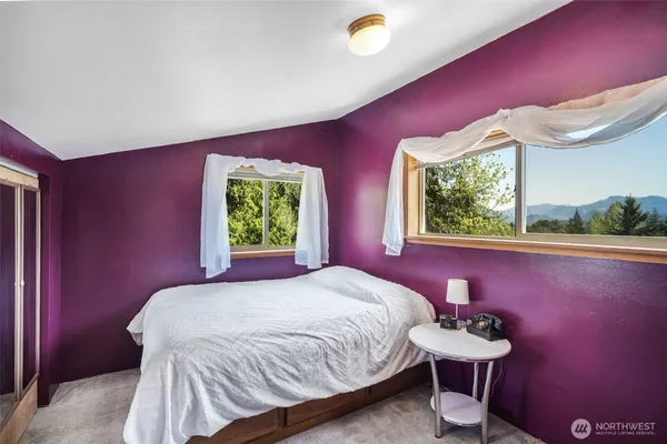 $995,000 | 289 Long And Winding Road, Randle, WA 98377