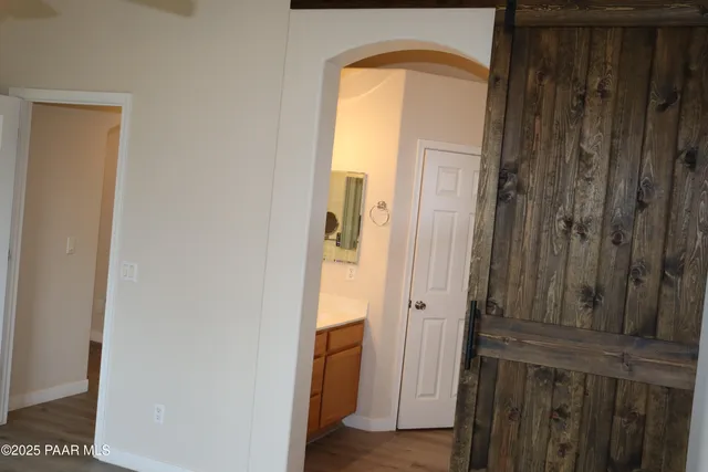 a view of a window in a room