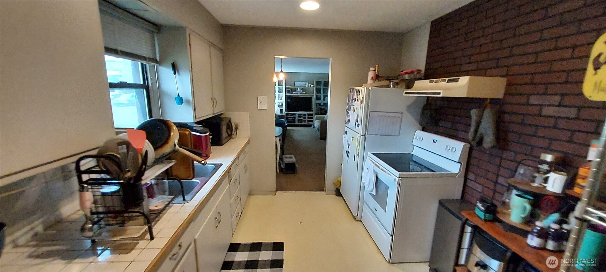 1998 Northwest Bucklin Hill Road Silverdale, WA 98383 - Photo 22 of 27 a view of a room with gym equipment