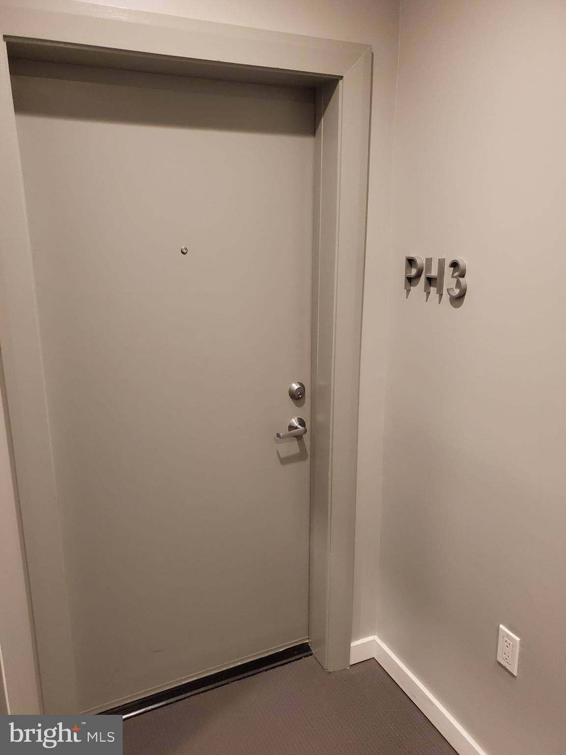 1466 Harvard Street Northwest, Unit PH3 Washington, DC 20009 - Photo 8 of 26 Penthouse Entry Door- PH3