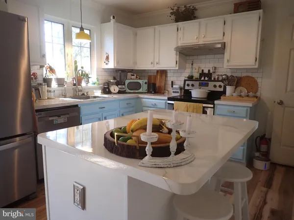 $254,900 | 16 Cold Stream Drive, Lancaster, PA 17603
