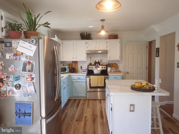 $254,900 | 16 Cold Stream Drive, Lancaster, PA 17603