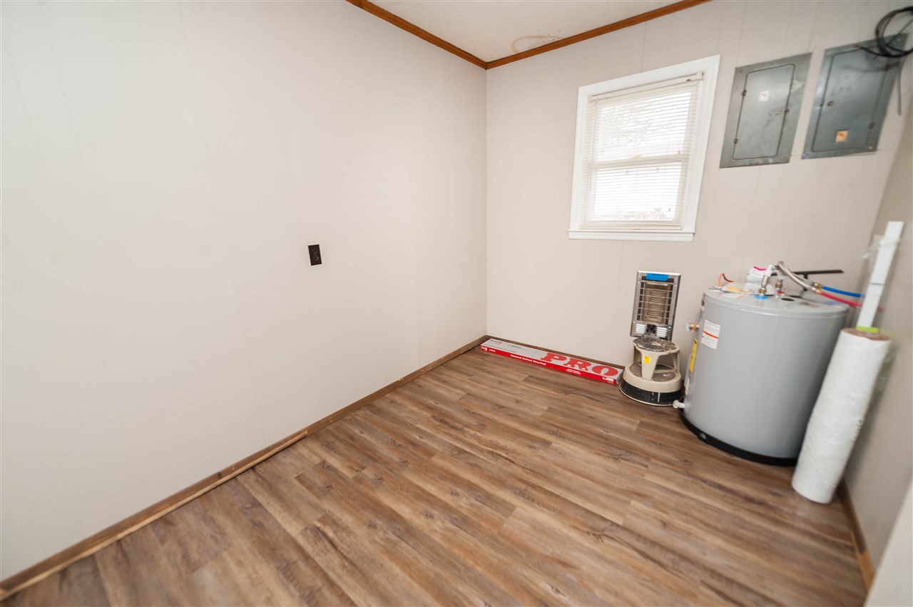 334 Thompson Road Chesnee, SC 29323 - Photo 15 of 35