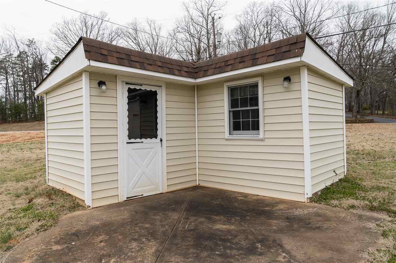 334 Thompson Road Chesnee, SC 29323 - Photo 34 of 35
