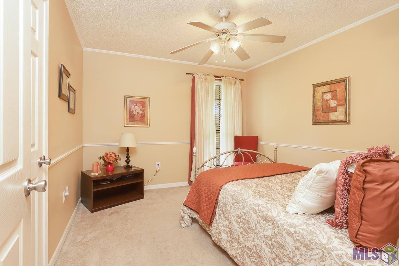 2128 Elkwood Drive Baton Rouge, LA 70816 - Photo 11 of 17