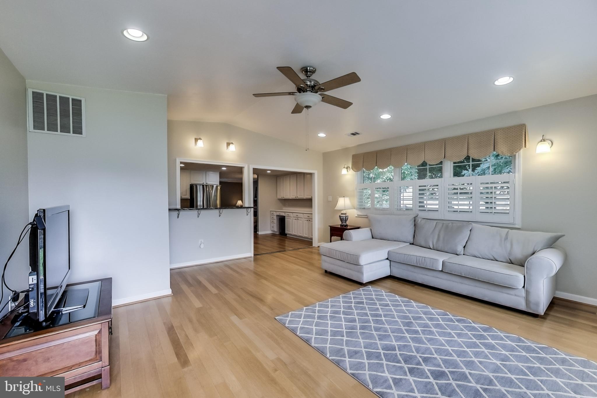 4515 Cub Run Road Chantilly, VA 20151 - Photo 18 of 58