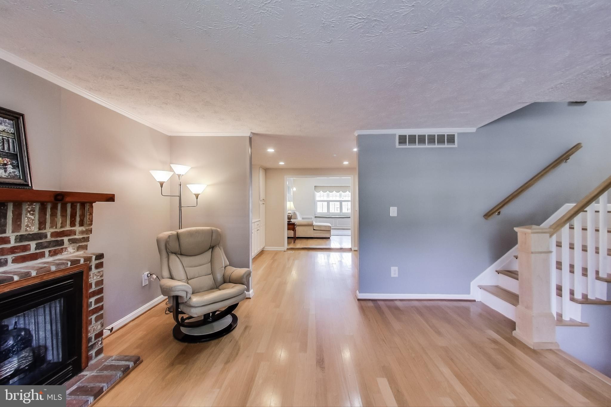 4515 Cub Run Road Chantilly, VA 20151 - Photo 9 of 58