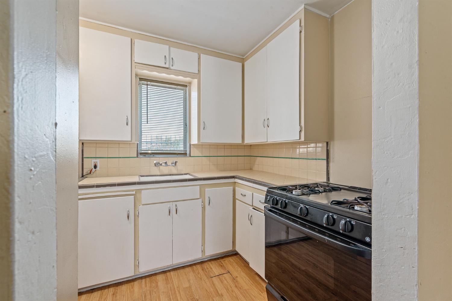 127 West 18th Street Merced, CA 95340 - Photo 38 of 86