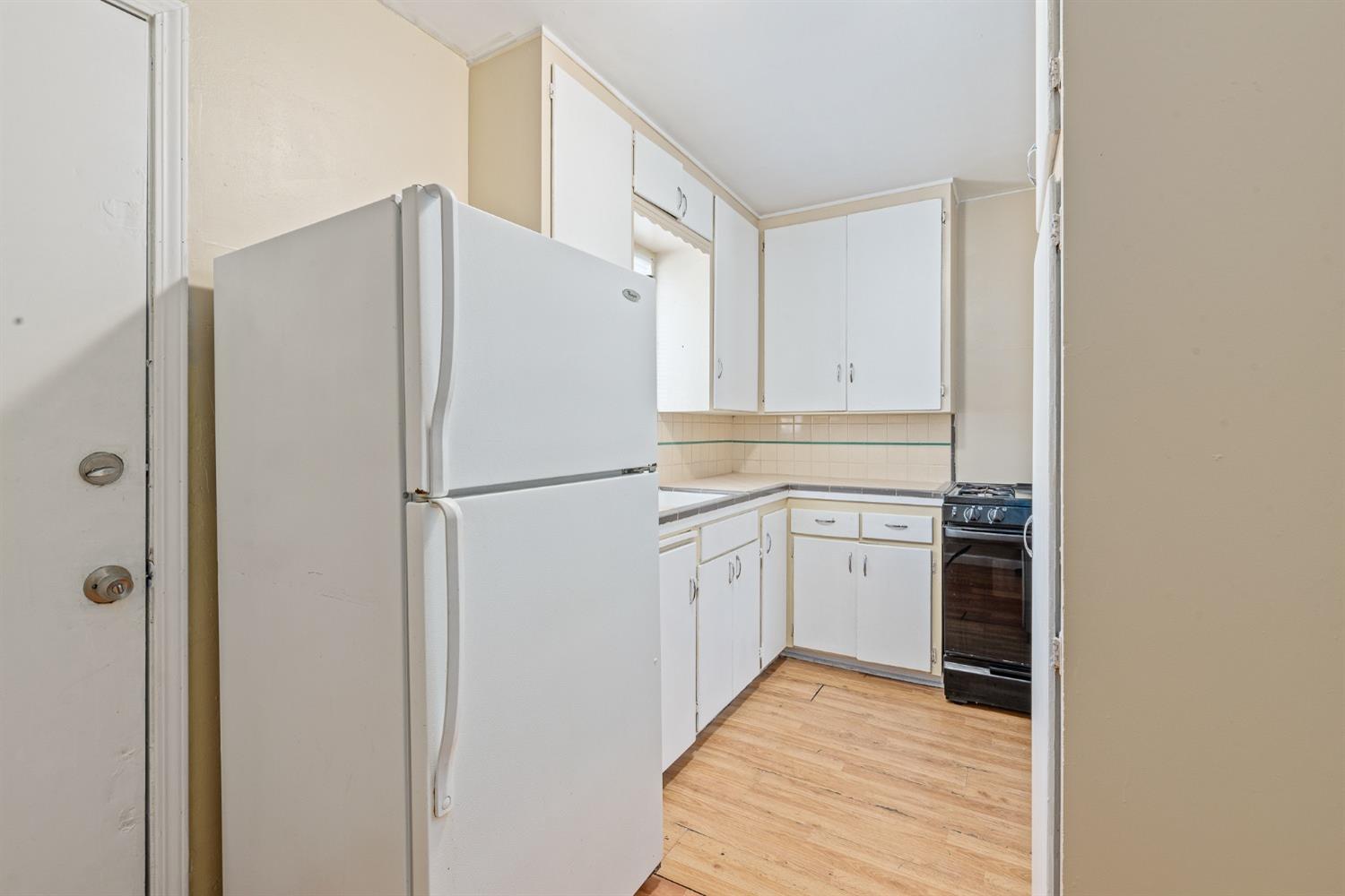 127 West 18th Street Merced, CA 95340 - Photo 40 of 86