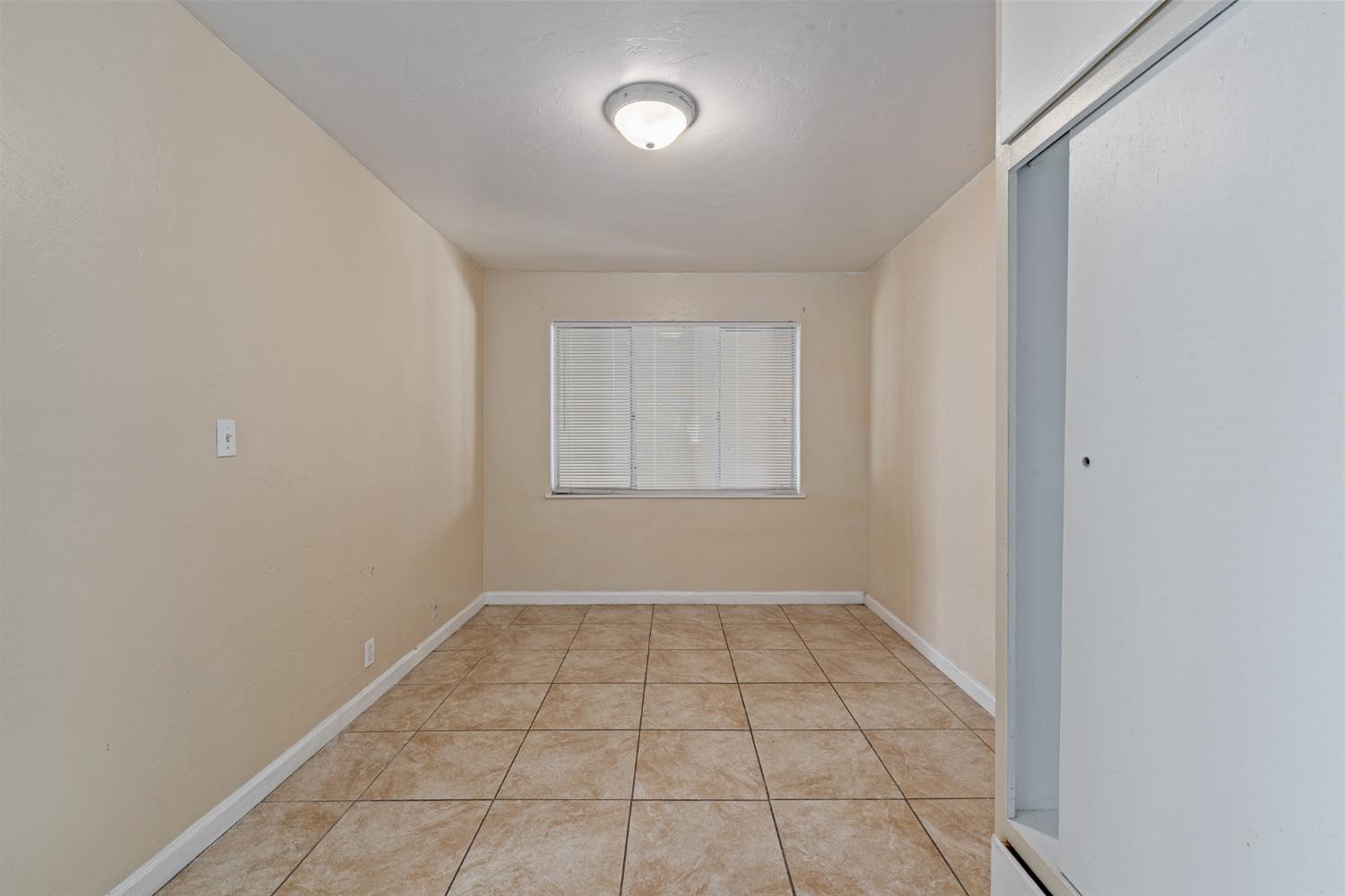 127 West 18th Street Merced, CA 95340 - Photo 46 of 86