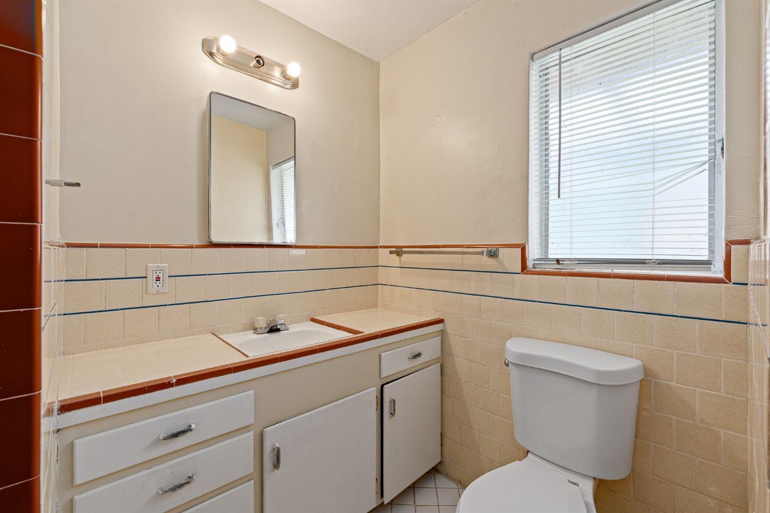 127 West 18th Street Merced, CA 95340 - Photo 49 of 86