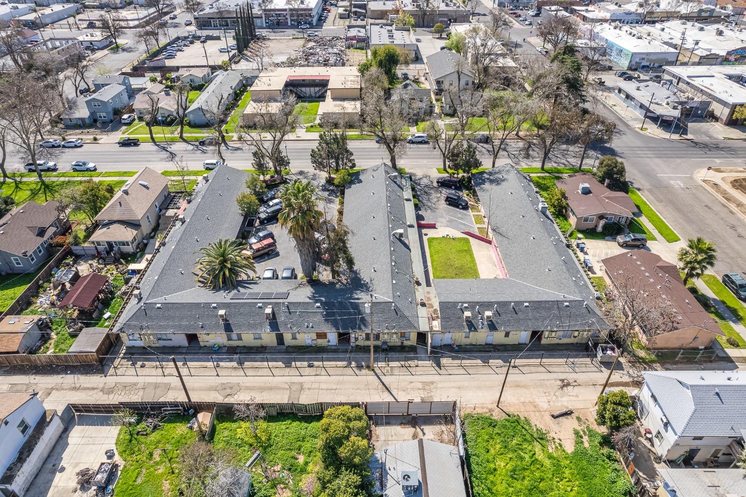 127 West 18th Street Merced, CA 95340 - Photo 55 of 86