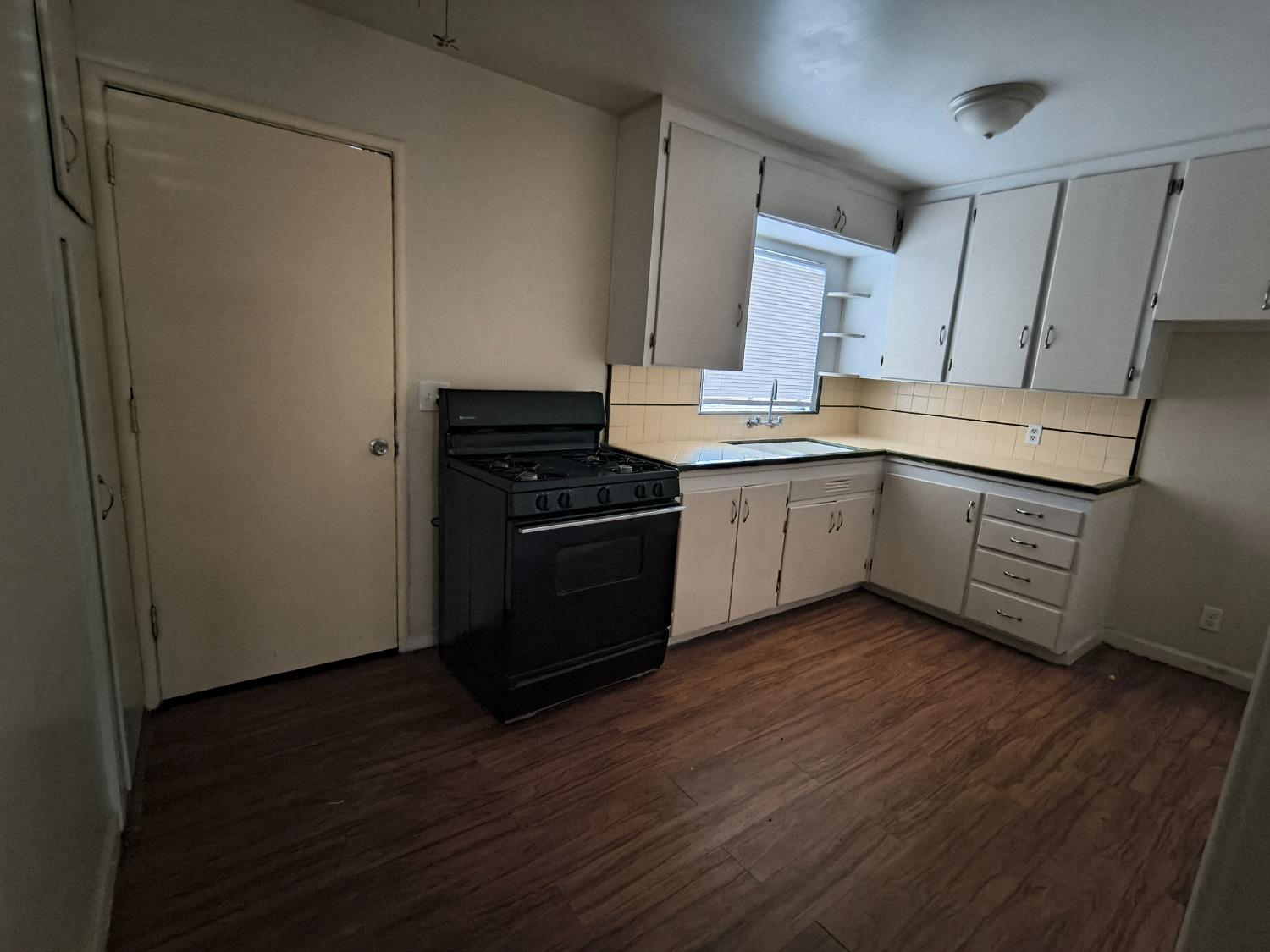 127 West 18th Street Merced, CA 95340 - Photo 76 of 86