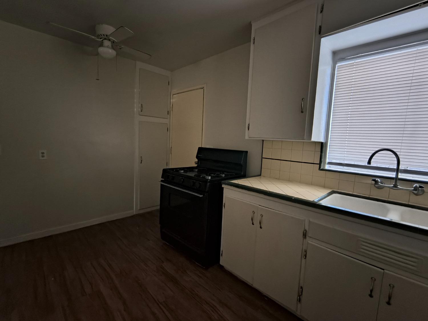 127 West 18th Street Merced, CA 95340 - Photo 77 of 86