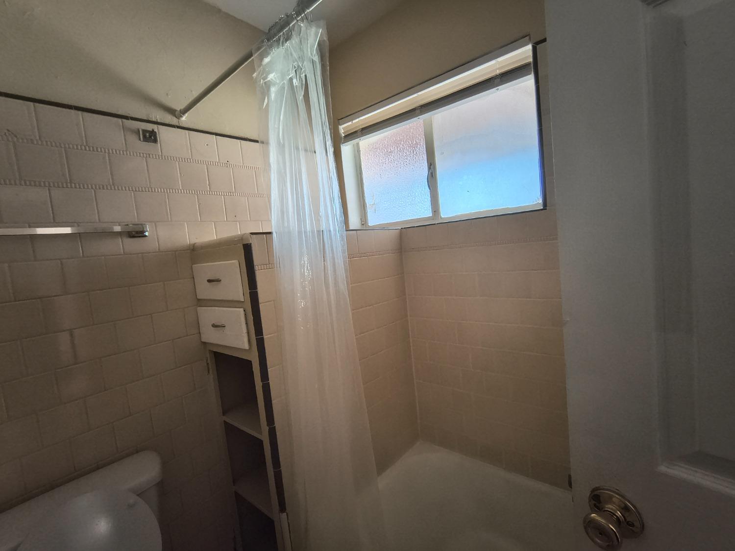 127 West 18th Street Merced, CA 95340 - Photo 83 of 86