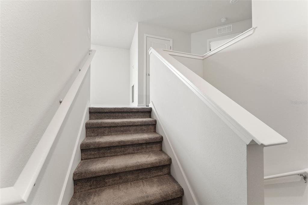 31329 Amberview Bend Wesley Chapel, FL 33545 - Photo 12 of 57 a view of entryway