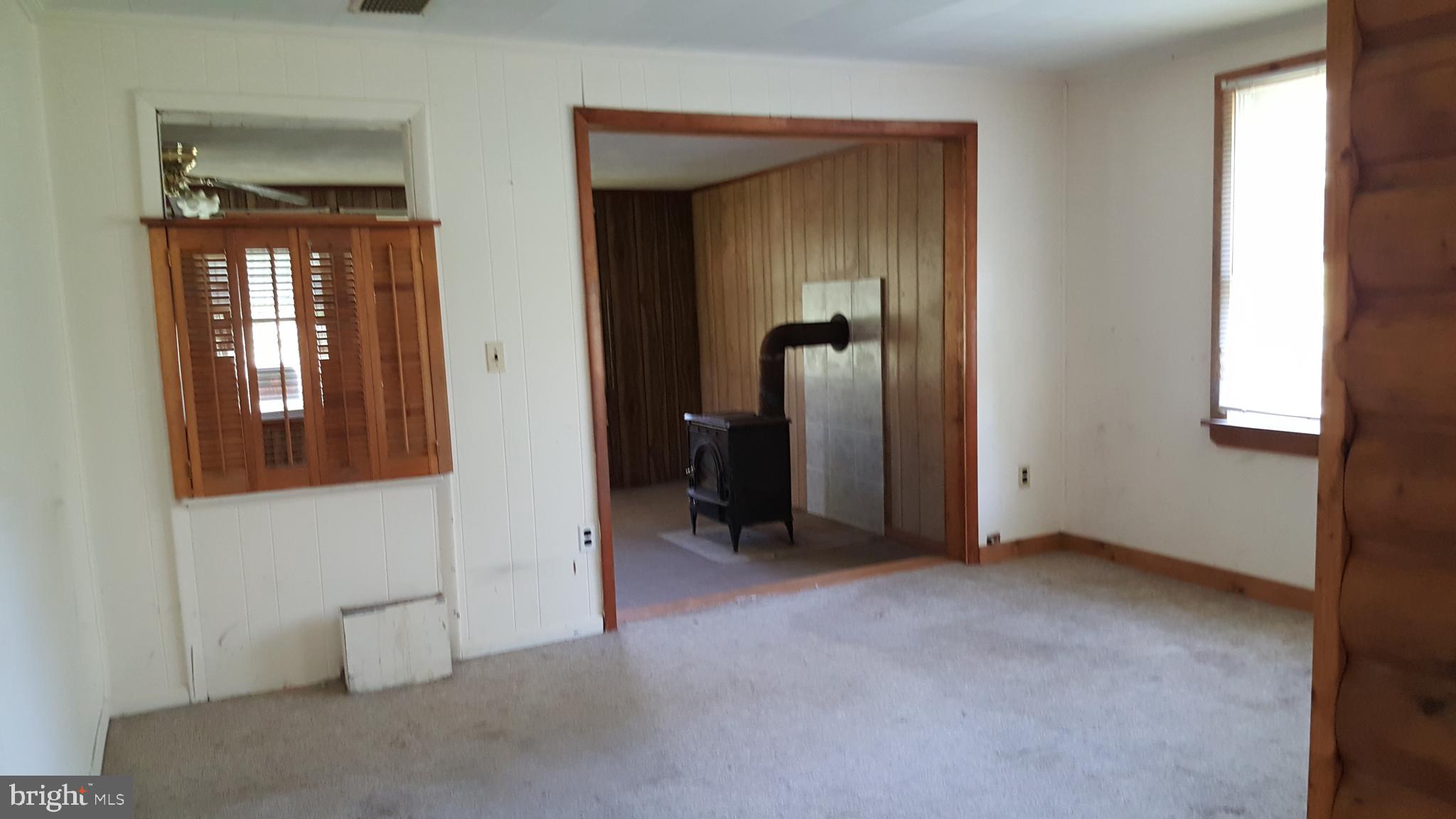49471 Portneys Overlook Road Ridge, MD 20680 - Photo 14 of 34 Living Room