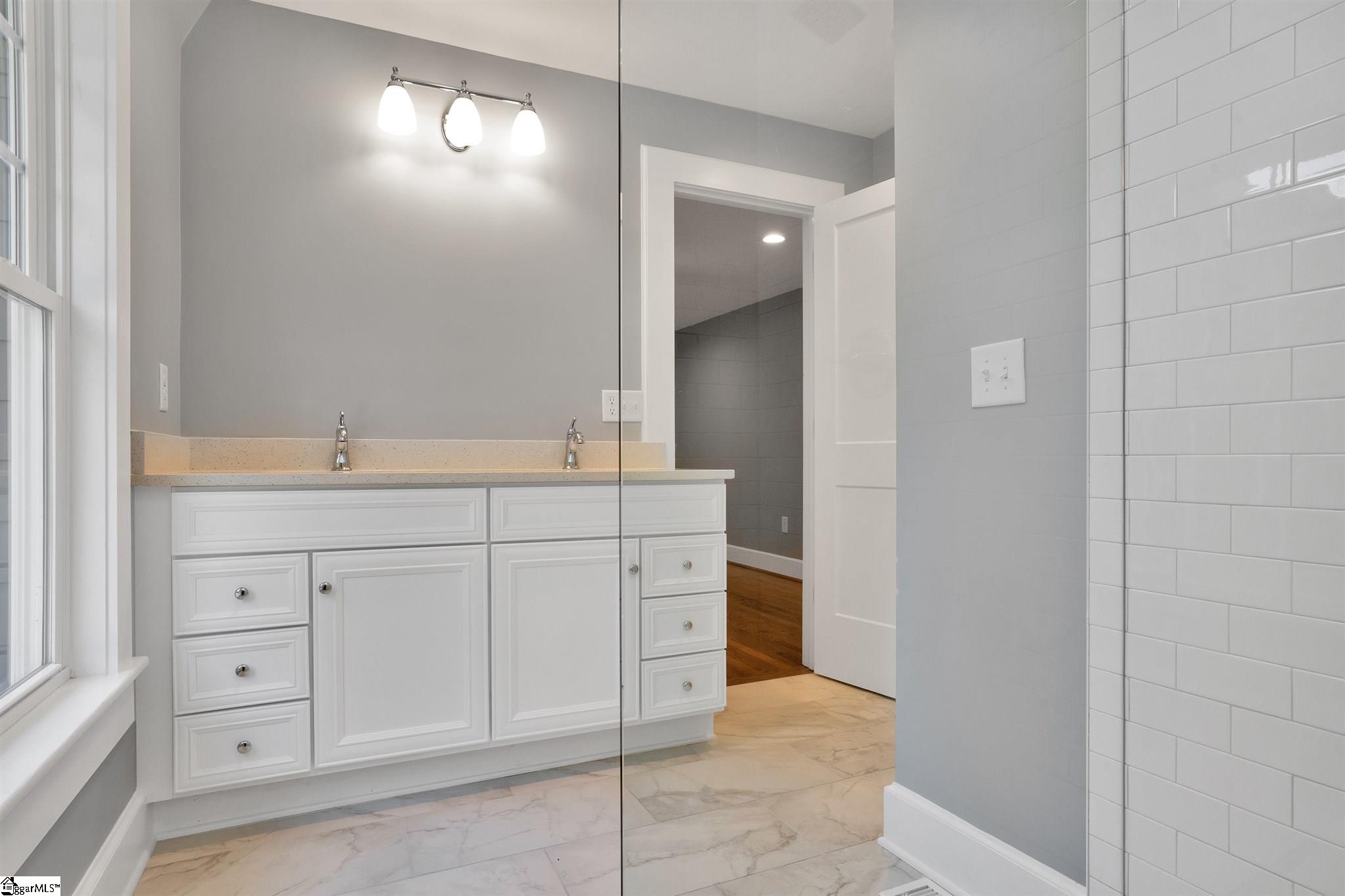 108 Grove Road Greenville, SC 29605 - Photo 13 of 23
